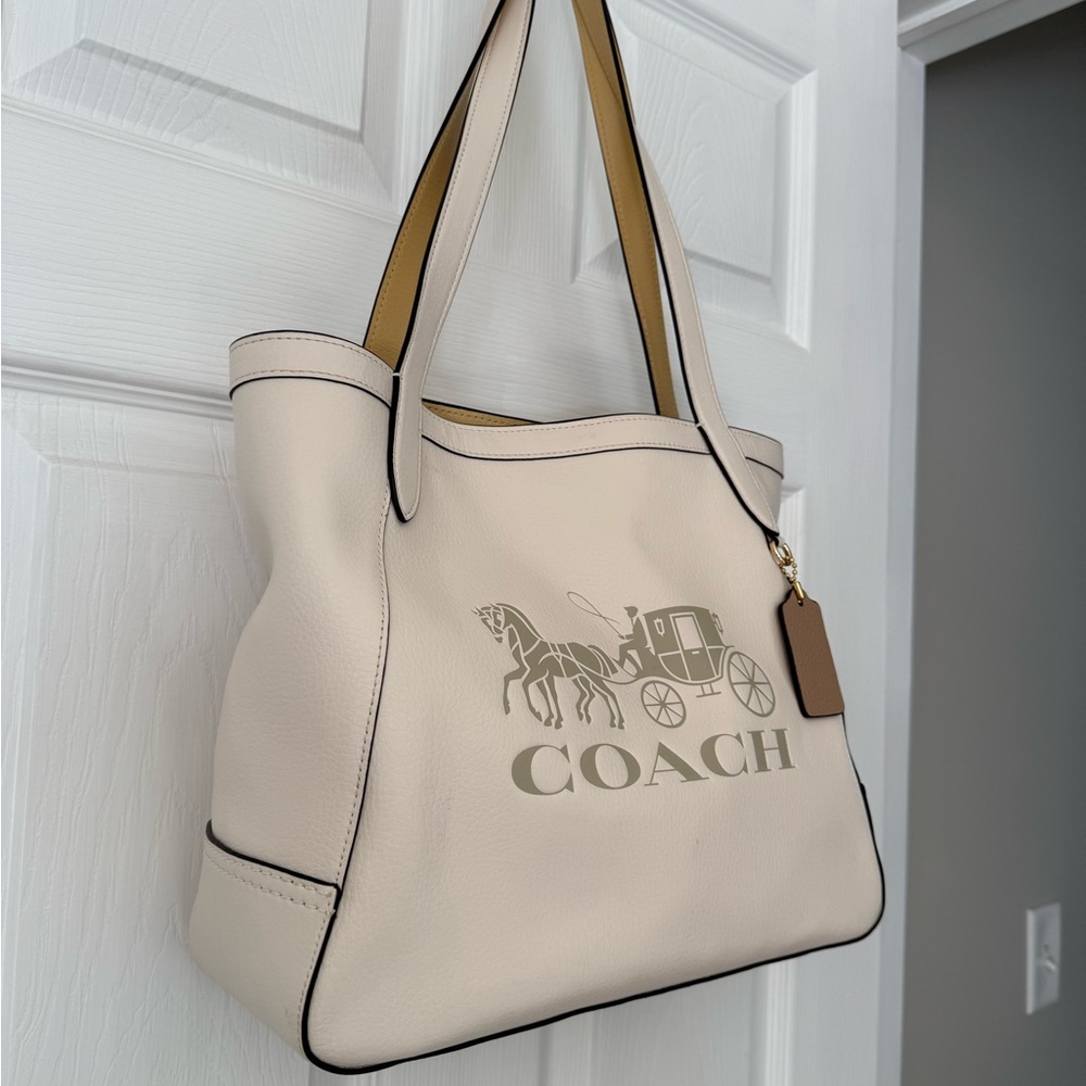Coach Cream/Chalk Leather Tote Bag with Coach Dust Bag - Picture 16 of 16